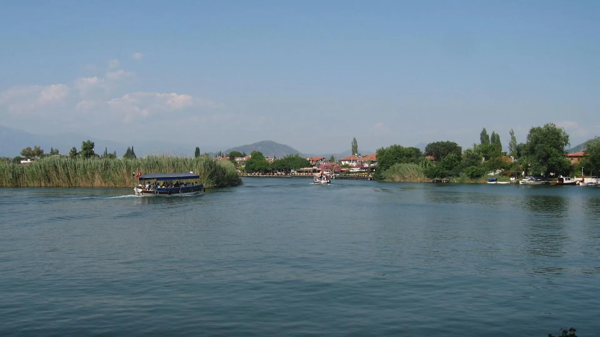 Guest house Hotel Happy Caretta Dalyan